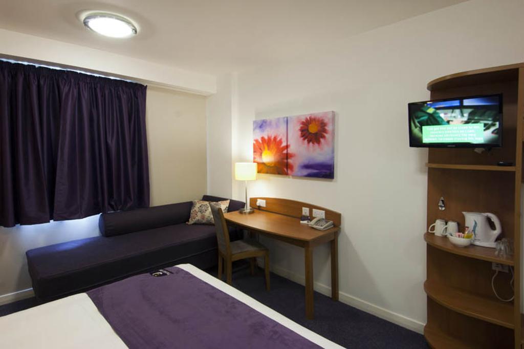 Premier Inn Sheffield Arena 外观 照片